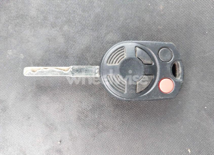 Photo 11 of 2015 Ford Focus SE (VIN 1FADP3F29FL338145)