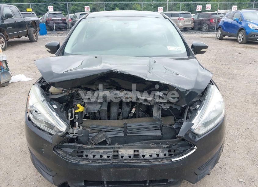 Photo 13 of 2015 Ford Focus SE (VIN 1FADP3F29FL338145)