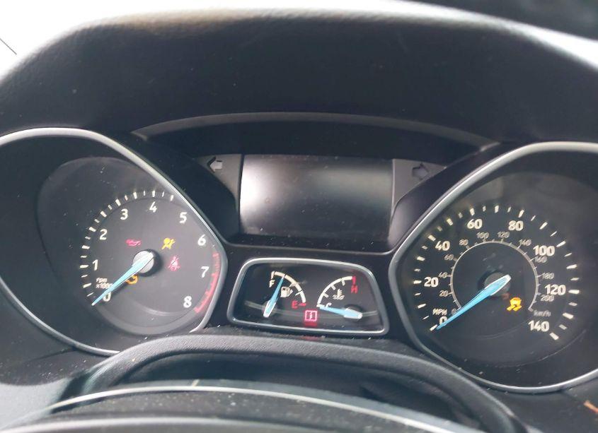 Photo 7 of 2015 Ford Focus SE (VIN 1FADP3F29FL367032)