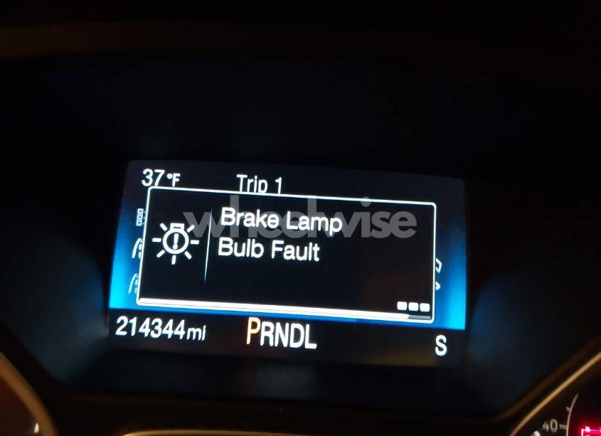 Photo 15 of 2016 Ford Focus SE (VIN 1FADP3F29GL227483)