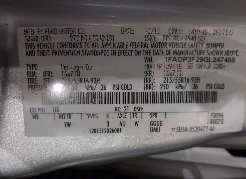 Photo 9 of 2016 Ford Focus SE (VIN 1FADP3F29GL247488)