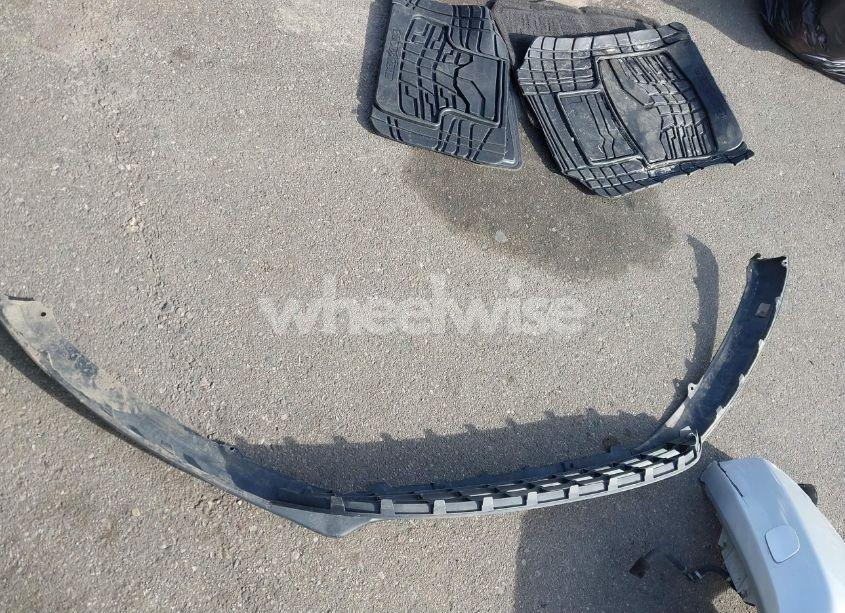 Photo 11 of 2016 Ford Focus SE (VIN 1FADP3F29GL255879)