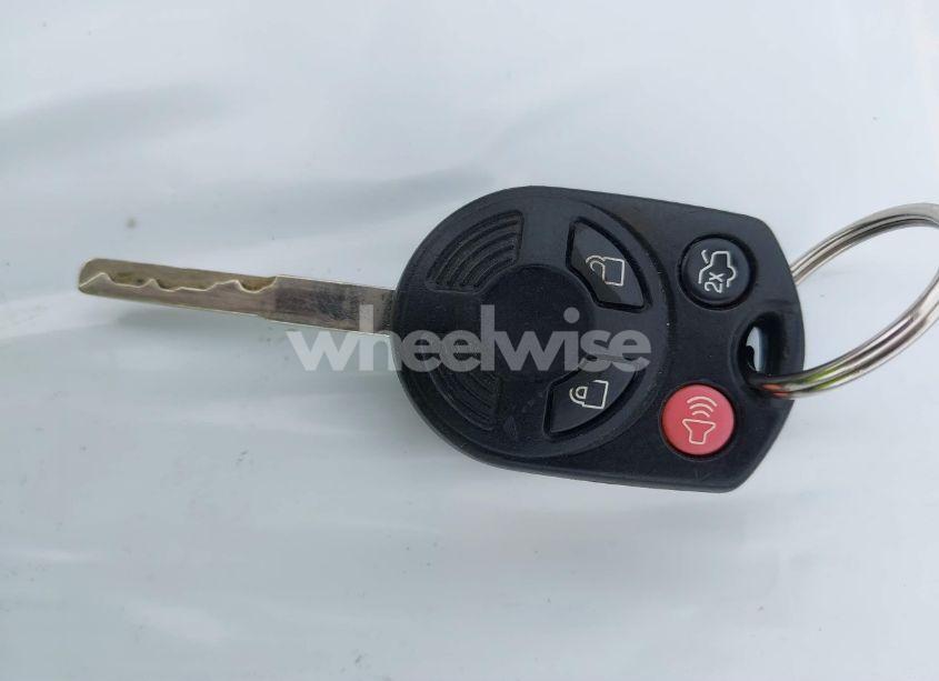 Photo 11 of 2016 Ford Focus SE (VIN 1FADP3F29GL268809)