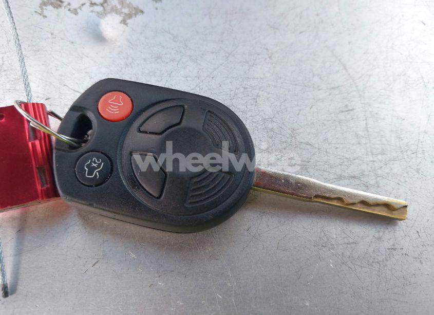 Photo 11 of 2016 Ford Focus SE (VIN 1FADP3F29GL312338)