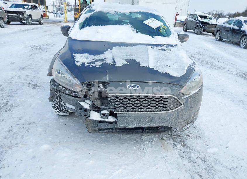 Photo 6 of 2016 Ford Focus SE (VIN 1FADP3F29GL329740)