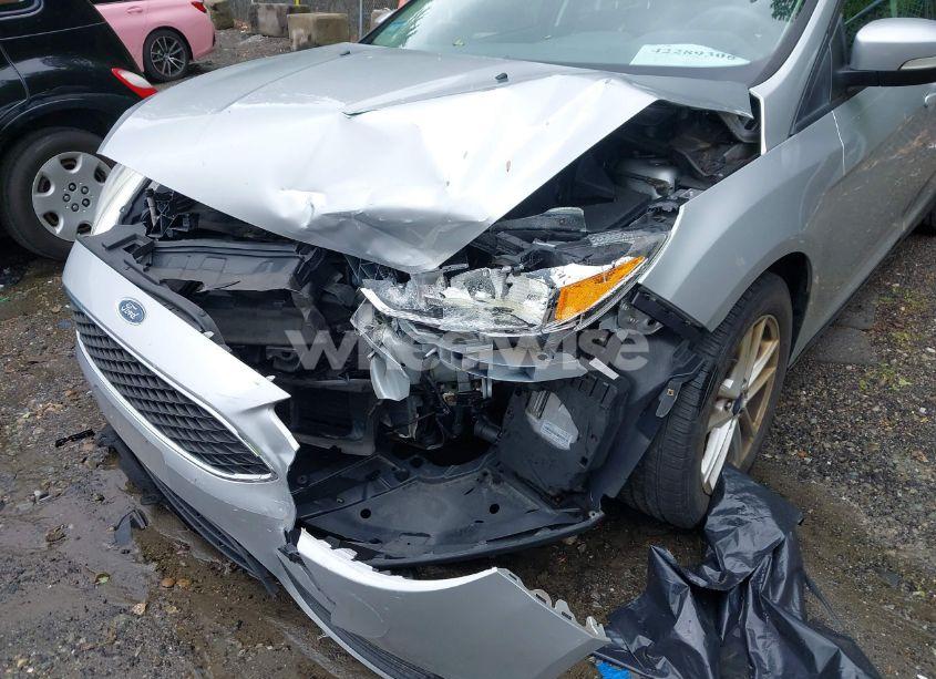 Photo 6 of 2016 Ford Focus SE (VIN 1FADP3F29GL353908)