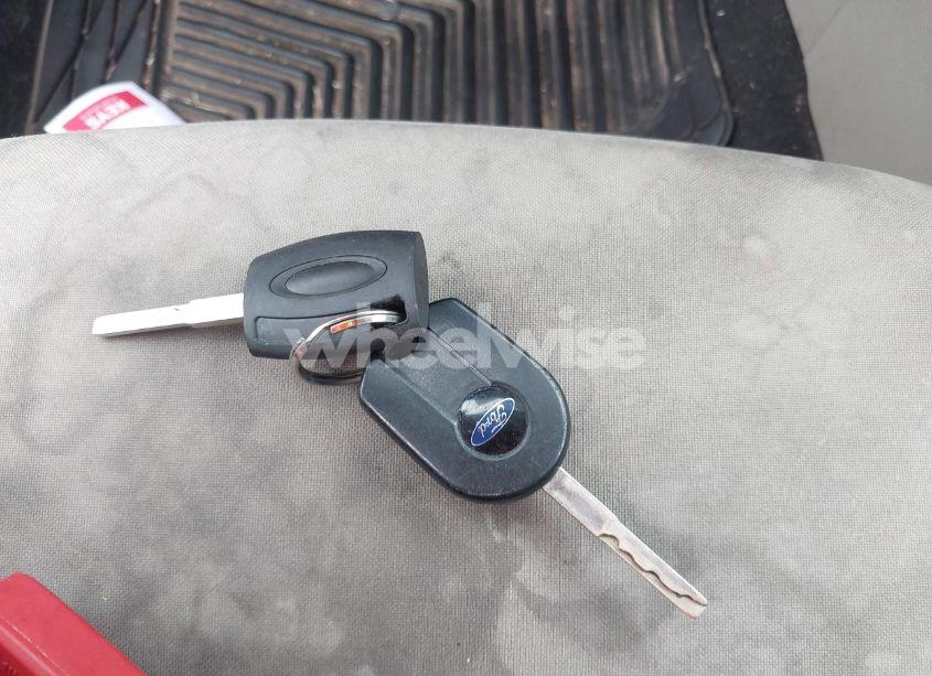 Photo 11 of 2016 Ford Focus SE (VIN 1FADP3F29GL361006)