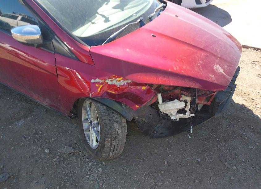 Photo 6 of 2016 Ford Focus SE (VIN 1FADP3F29GL381899)