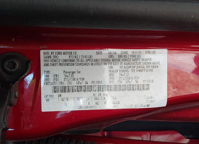 Photo 9 of 2016 Ford Focus SE (VIN 1FADP3F29GL381899)