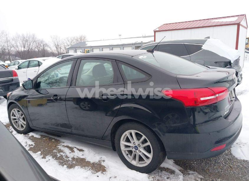 Photo 14 of 2016 Ford Focus SE (VIN 1FADP3F29GL382731)