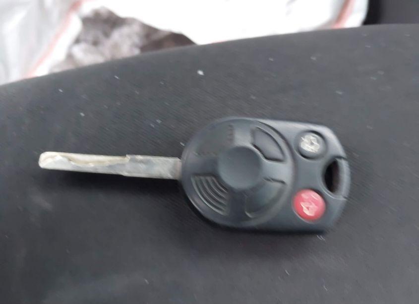 Photo 11 of 2016 Ford Focus SE (VIN 1FADP3F29GL384947)