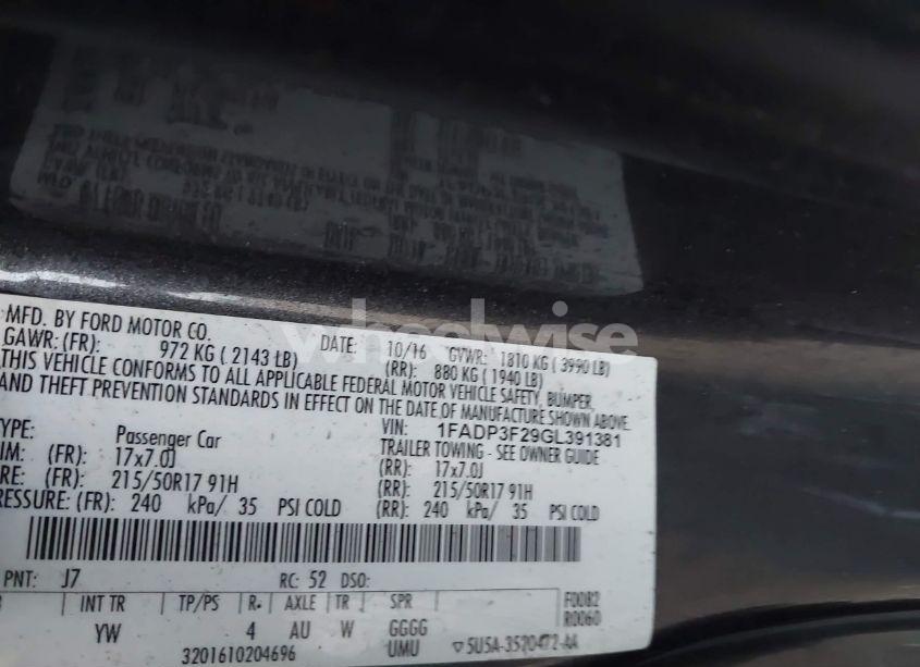 Photo 9 of 2016 Ford Focus SE (VIN 1FADP3F29GL391381)