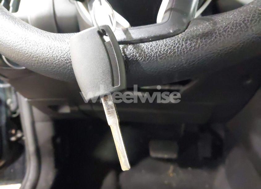 Photo 11 of 2016 Ford Focus SE (VIN 1FADP3F29GL403352)