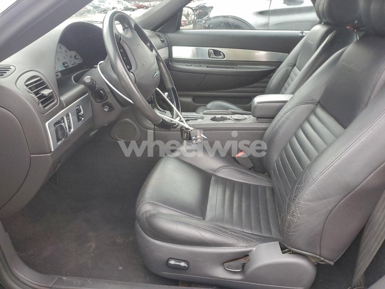 Photo 7 of 2002 FORD THUNDERBIRD (VIN 1FADP3F29HL251252)