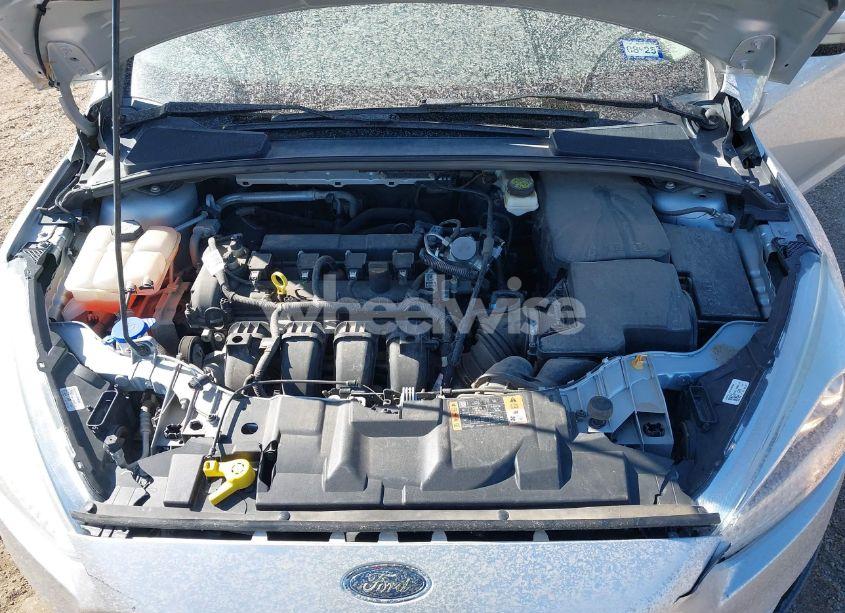 Photo 10 of 2017 Ford Focus SE (VIN 1FADP3F29HL263353)