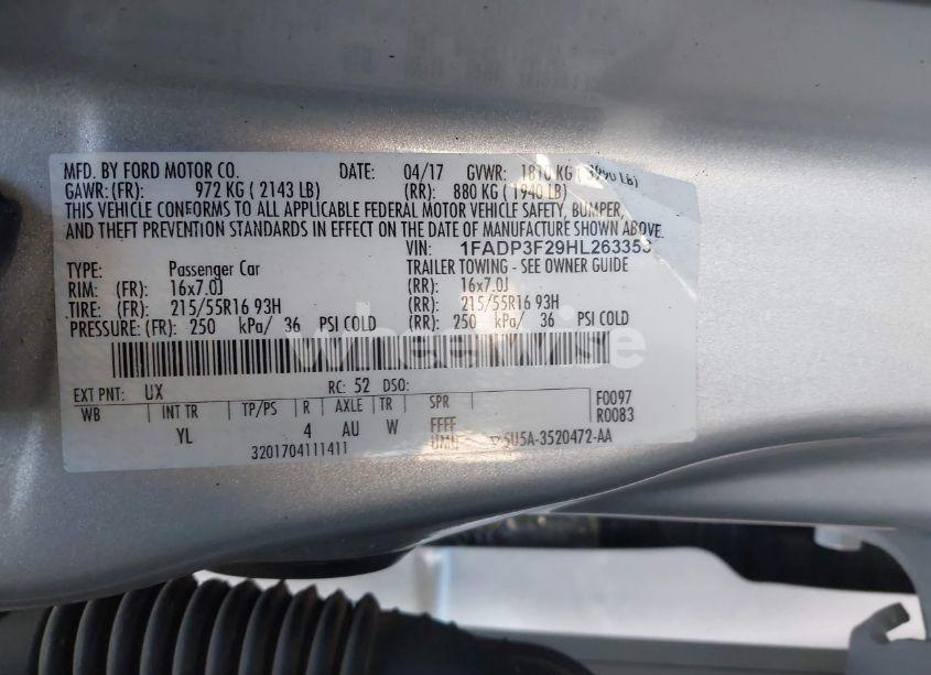 Photo 9 of 2017 Ford Focus SE (VIN 1FADP3F29HL263353)