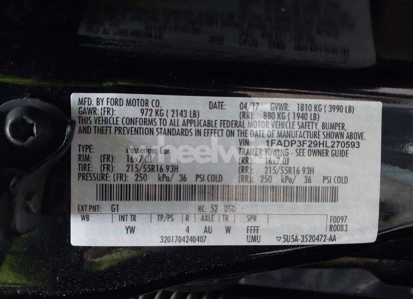 Photo 9 of 2017 Ford Focus SE (VIN 1FADP3F29HL270593)