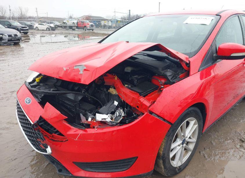 Photo 6 of 2017 Ford Focus SE (VIN 1FADP3F29HL275759)