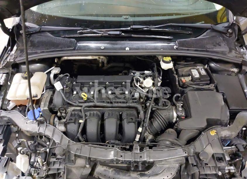 Photo 10 of 2017 Ford Focus SE (VIN 1FADP3F29HL276393)