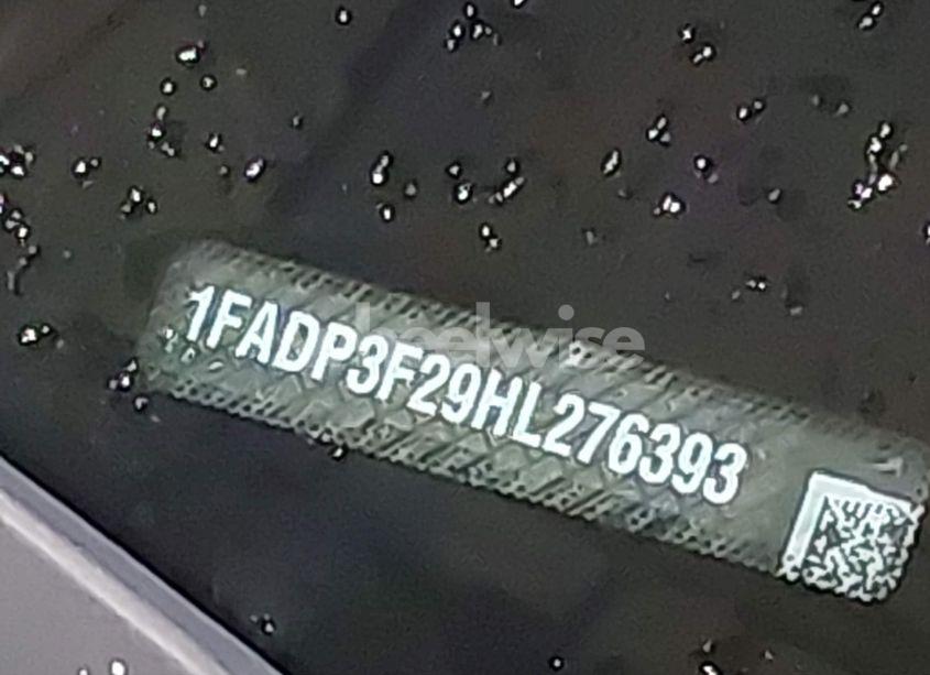 Photo 9 of 2017 Ford Focus SE (VIN 1FADP3F29HL276393)