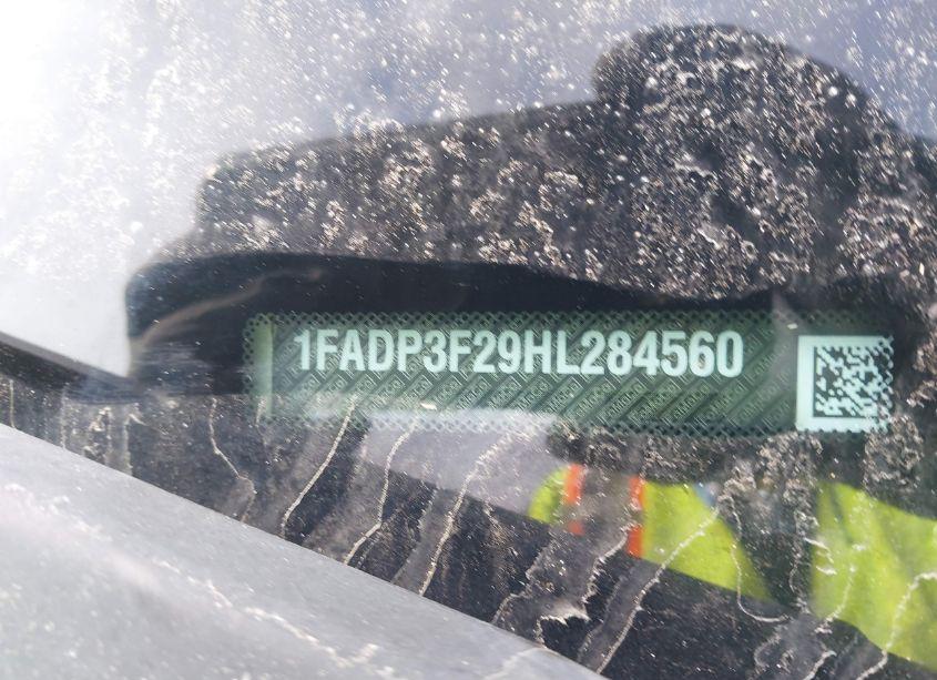 Photo 9 of 2017 Ford Focus SE (VIN 1FADP3F29HL284560)