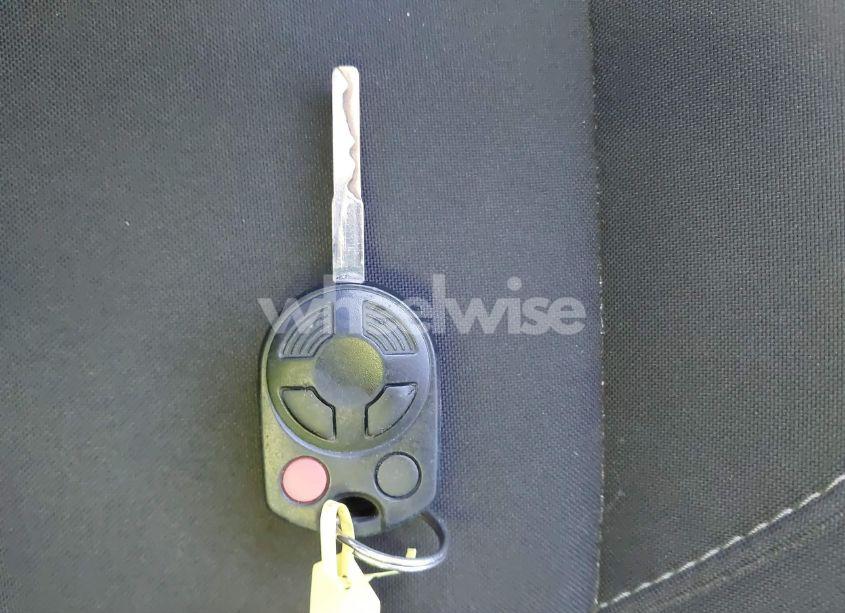 Photo 11 of 2017 Ford Focus SE (VIN 1FADP3F29HL290987)