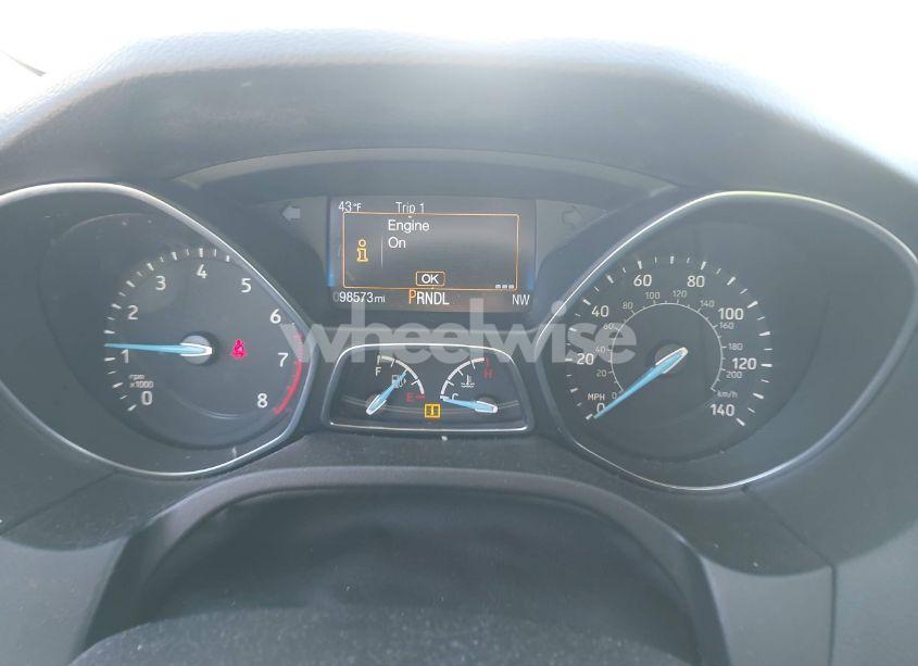 Photo 7 of 2017 Ford Focus SE (VIN 1FADP3F29HL290987)