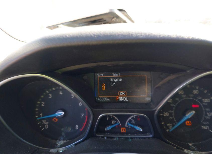 Photo 7 of 2017 Ford Focus SE (VIN 1FADP3F29HL299107)