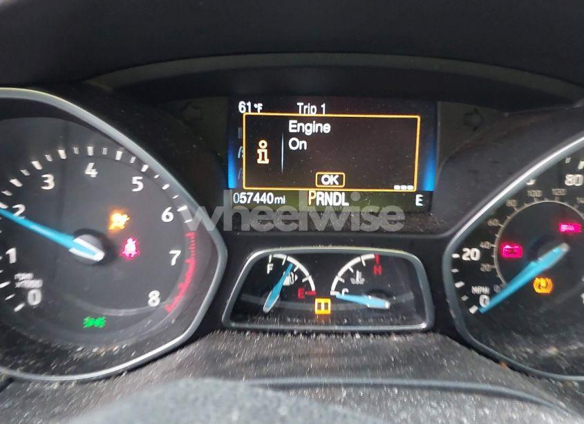 Photo 7 of 2017 Ford Focus SE (VIN 1FADP3F29HL318593)