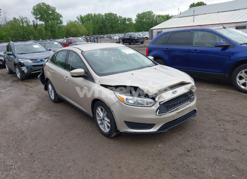 2017 Ford Focus SE (VIN 1FADP3F29HL339606) main photo