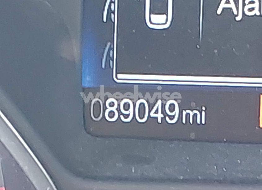 Photo 15 of 2018 Ford Focus SE (VIN 1FADP3F29JL231931)