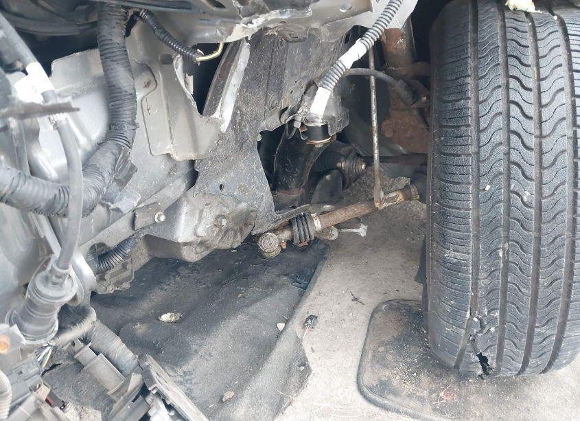 Photo 15 of 2018 Ford Focus SE (VIN 1FADP3F29JL257428)