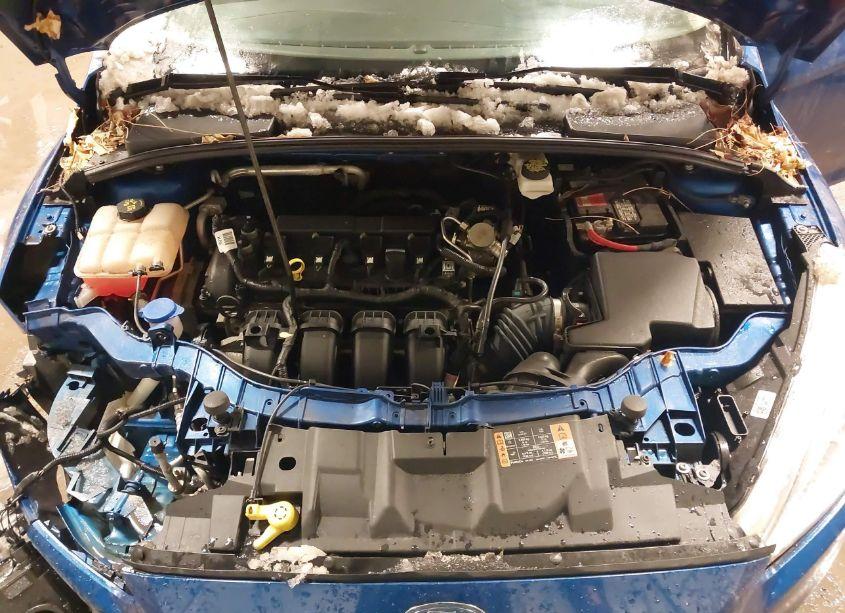 Photo 10 of 2018 Ford Focus SE (VIN 1FADP3F29JL327896)