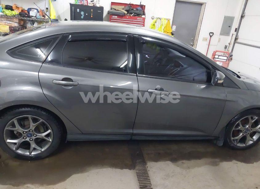 Photo 13 of 2013 Ford Focus SE (VIN 1FADP3F2XDL113939)
