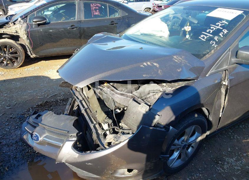 Photo 6 of 2013 Ford Focus SE (VIN 1FADP3F2XDL162011)