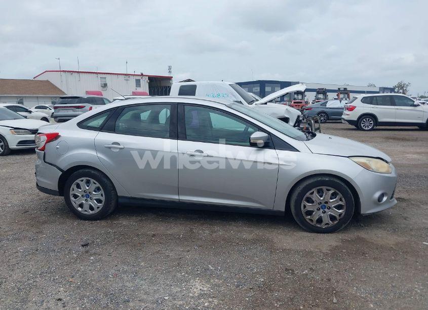 Photo 13 of 2013 Ford Focus SE (VIN 1FADP3F2XDL255692)