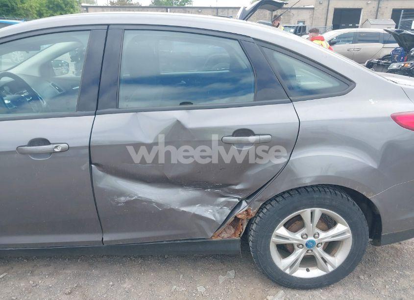 Photo 6 of 2013 Ford Focus SE (VIN 1FADP3F2XDL257992)