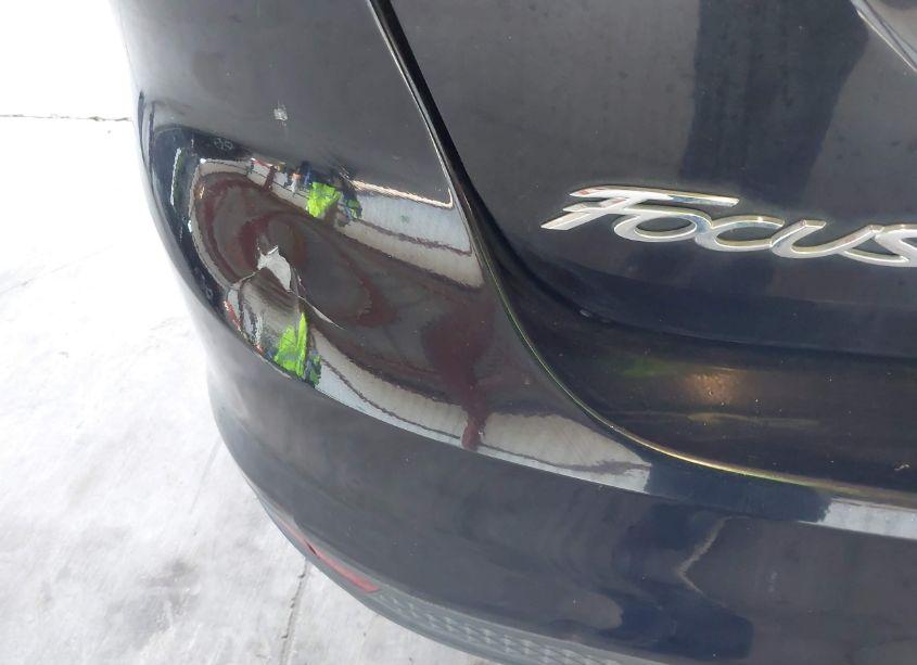 Photo 13 of 2013 Ford Focus SE (VIN 1FADP3F2XDL266191)