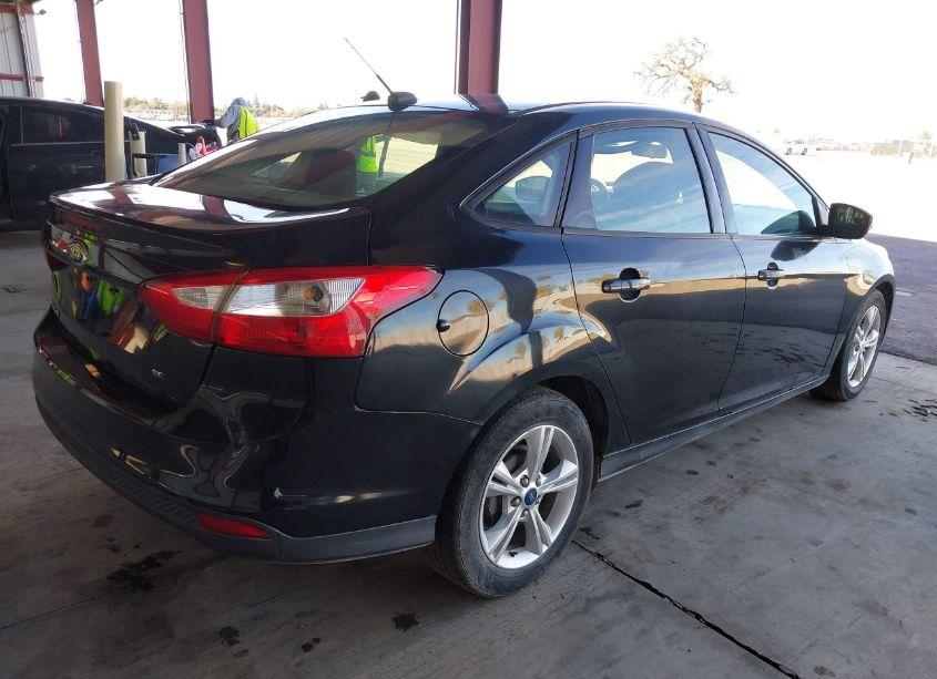 Photo 4 of 2013 Ford Focus SE (VIN 1FADP3F2XDL266191)
