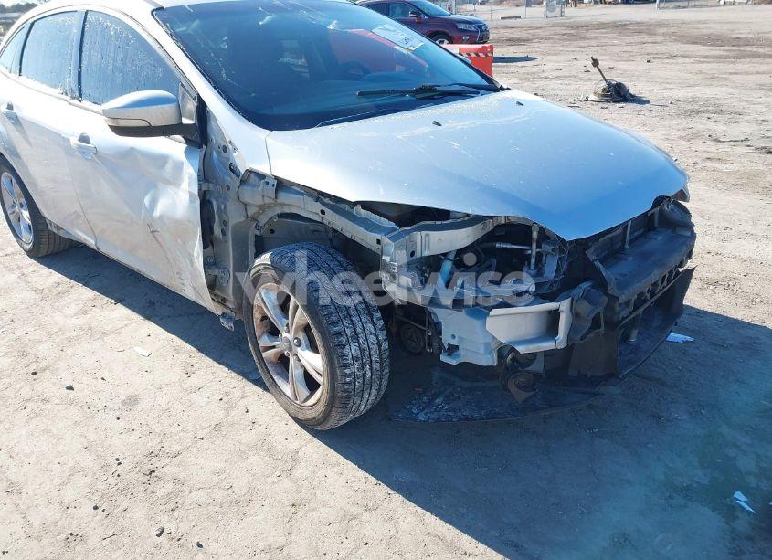 Photo 6 of 2013 Ford Focus SE (VIN 1FADP3F2XDL266479)