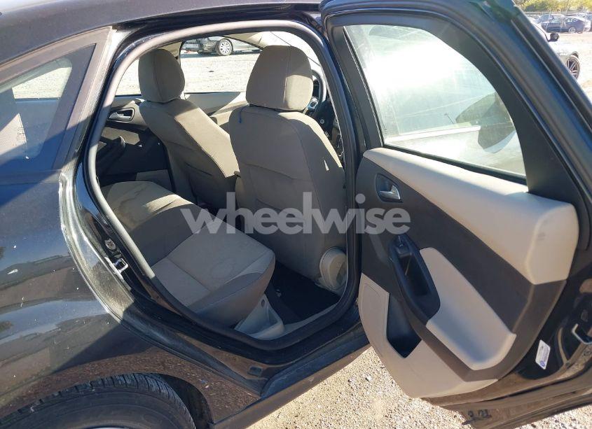 Photo 8 of 2013 Ford Focus SE (VIN 1FADP3F2XDL280298)