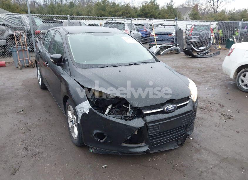 2013 Ford Focus SE (VIN 1FADP3F2XDL283086) main photo