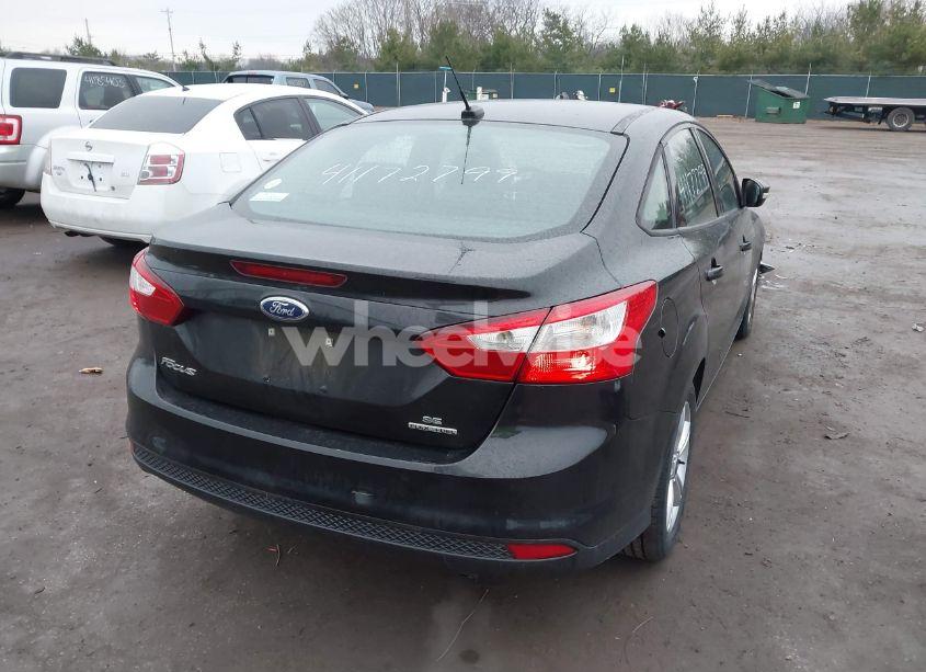 Photo 4 of 2013 Ford Focus SE (VIN 1FADP3F2XDL283086)
