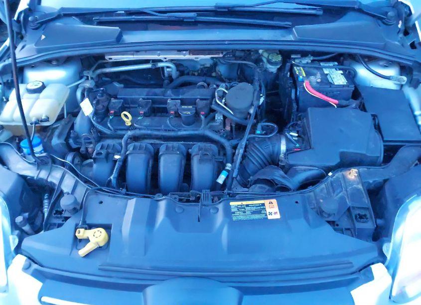 Photo 10 of 2013 Ford Focus SE (VIN 1FADP3F2XDL314837)