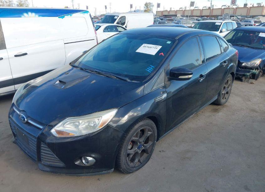 Photo 2 of 2013 Ford Focus SE (VIN 1FADP3F2XDL342962)