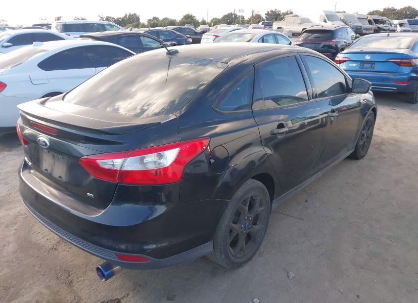 Photo 4 of 2013 Ford Focus SE (VIN 1FADP3F2XDL342962)
