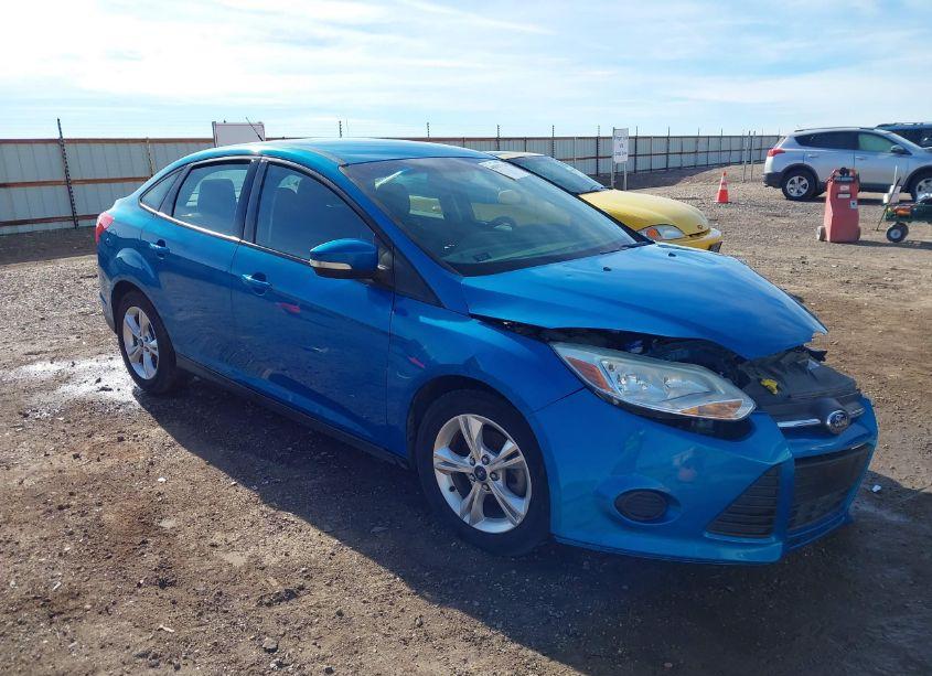 2013 Ford Focus SE (VIN 1FADP3F2XDL362189) main photo