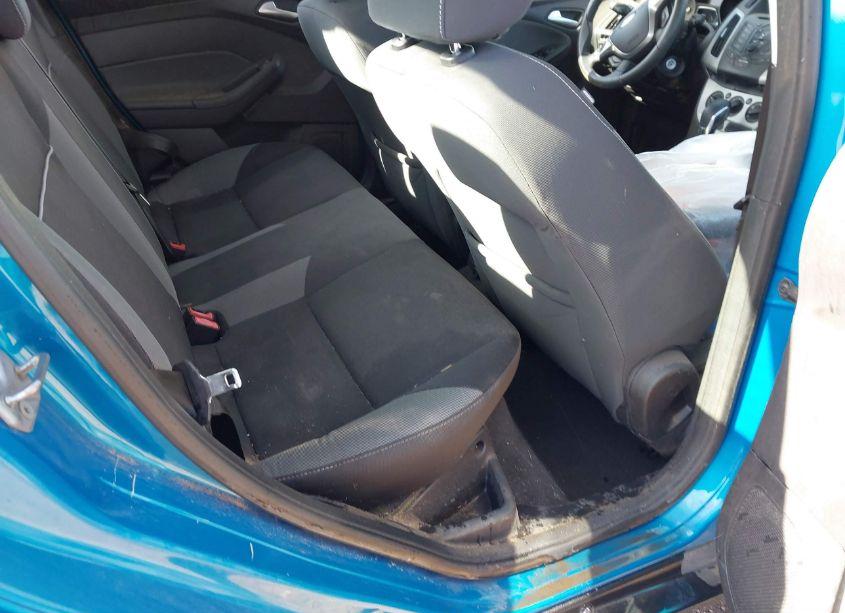 Photo 8 of 2013 Ford Focus SE (VIN 1FADP3F2XDL362189)