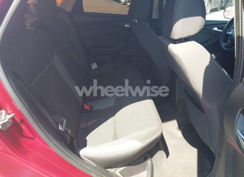 Photo 8 of 2013 Ford Focus SE (VIN 1FADP3F2XDL371376)