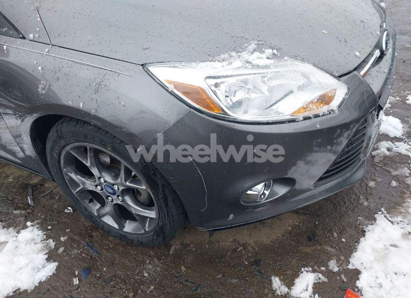 Photo 6 of 2013 Ford Focus SE (VIN 1FADP3F2XDL383785)